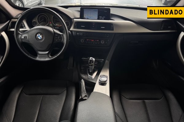 BMW 320i 2.0 GP 16V TURBO ACTIVE FLEX 4P AUTOMÁTICO 2013/2014